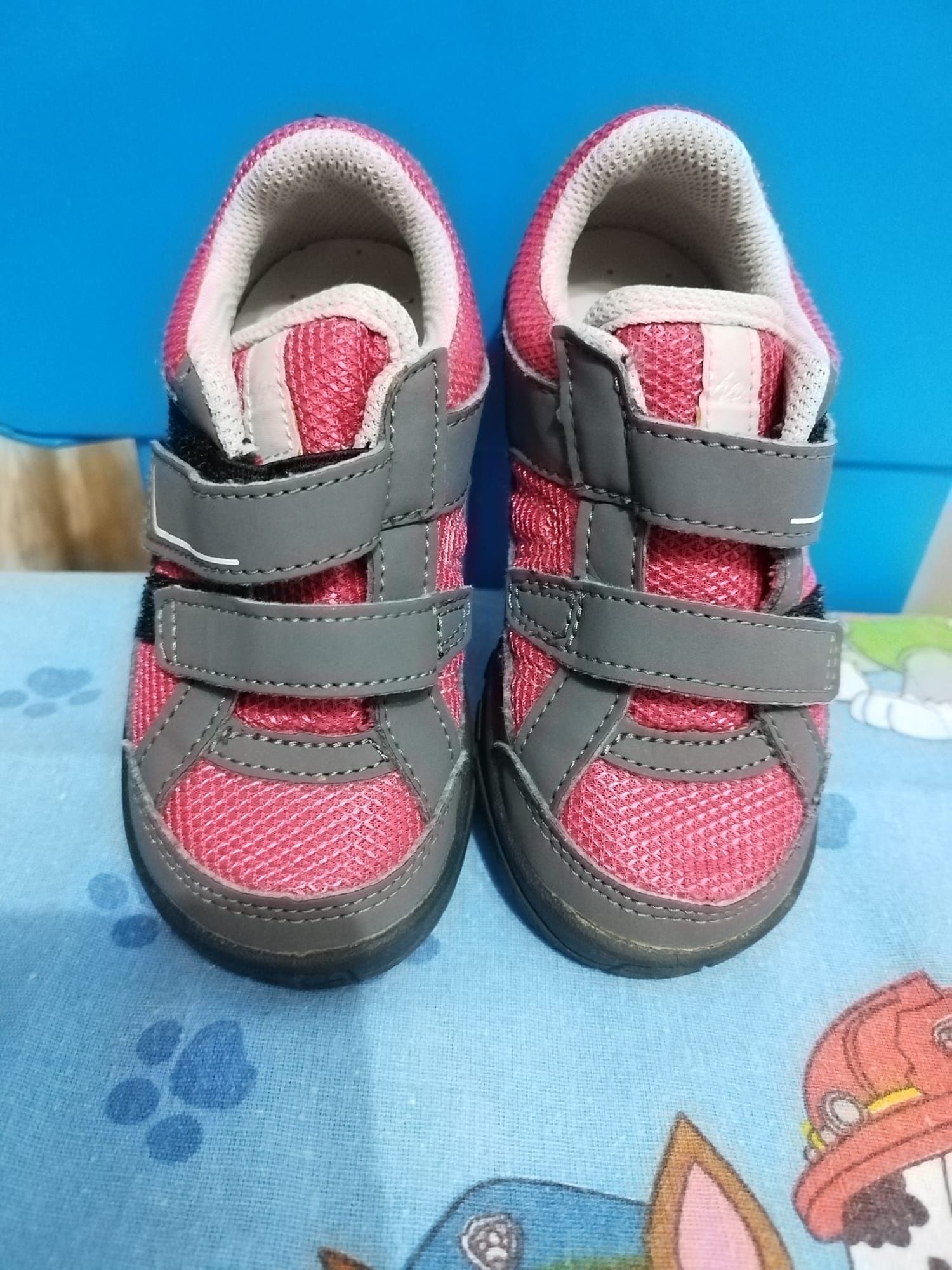 Papuci/Adidasi Decathlon