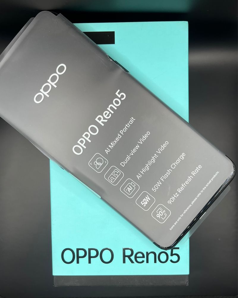 Смартфон OPPO Reno5