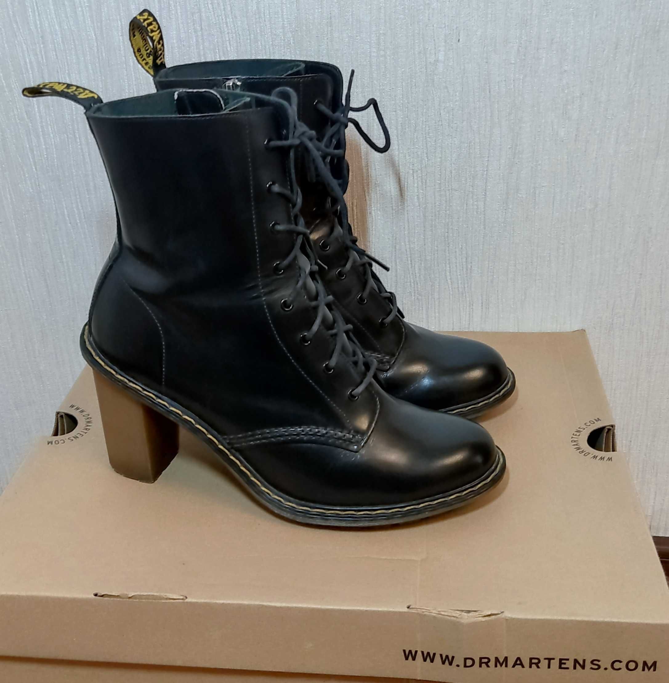 Dr. Martens Sadie женские ботинки из США