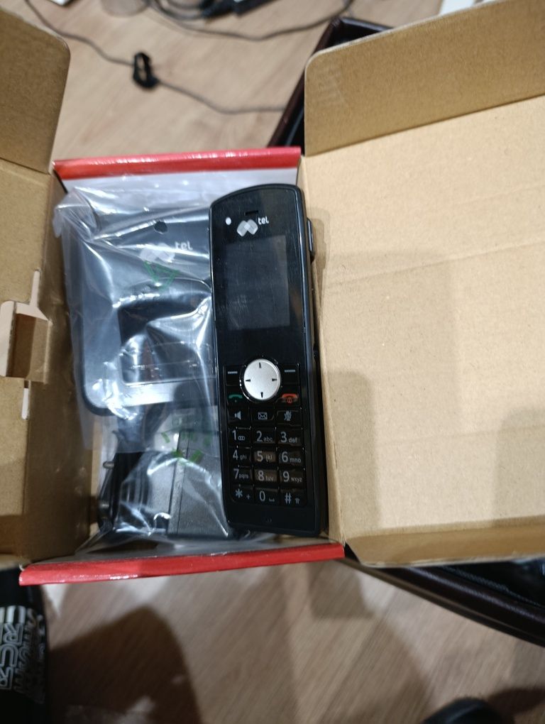 Безжичен фиксиран телефон Mtel fc8081