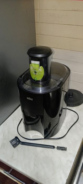 Соковыжималка Braun J300