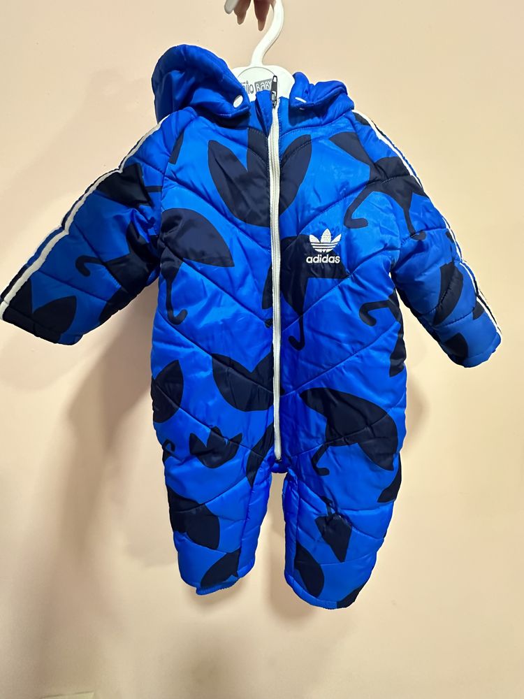 Зимен космонавт Adidas 3M