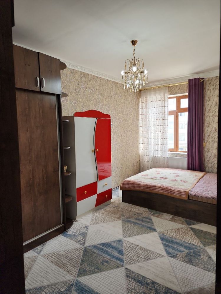 Продам квартиру 2-комнатная масла завод