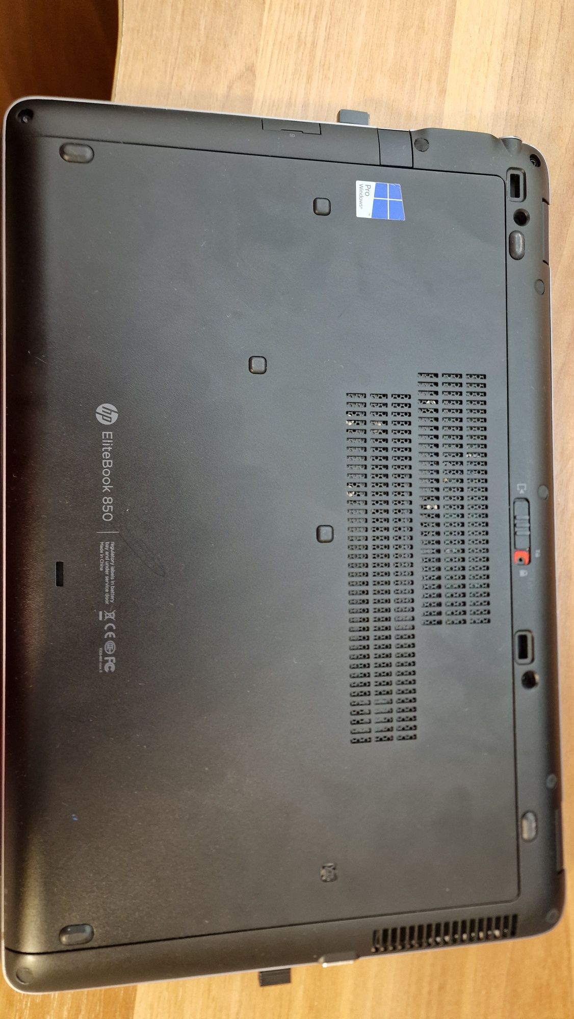Laptop HP Elitebook 850  G2 (SSD+HDD)