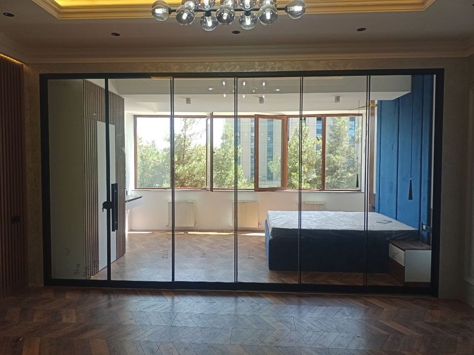 Межкомнатные стеклянные перегородки