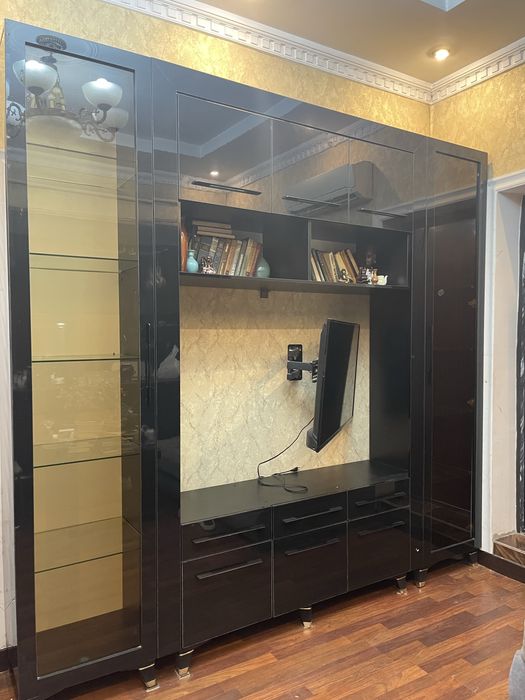 Современная стенка / шкаф для гостиной