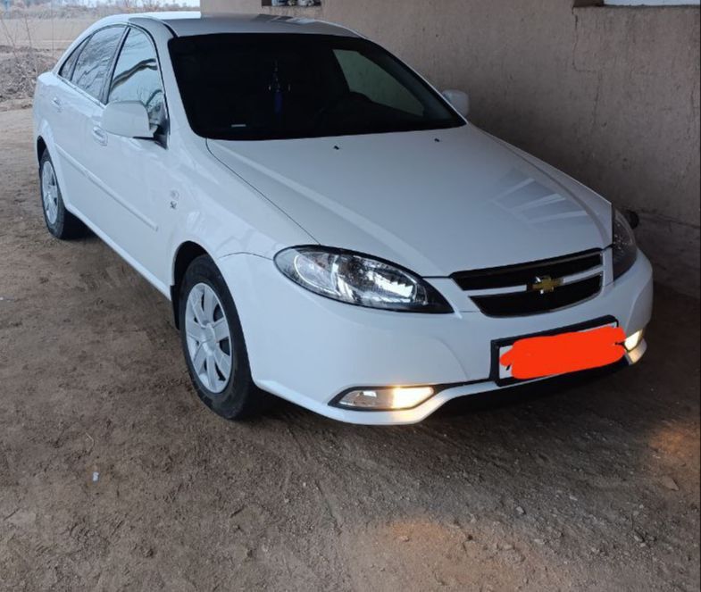 Shevralet Gentra sotiladi