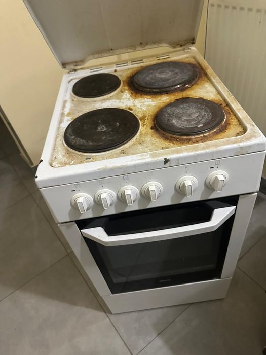 Электрическая плита