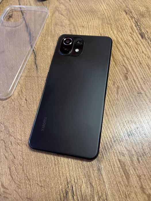 Xiaomi Mi 11 LIte 5G 128GB 8 Ram . Aspect Nou + Husa