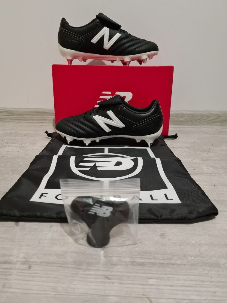 Професионални бутонки New Balance 442 PRO SG номер 40