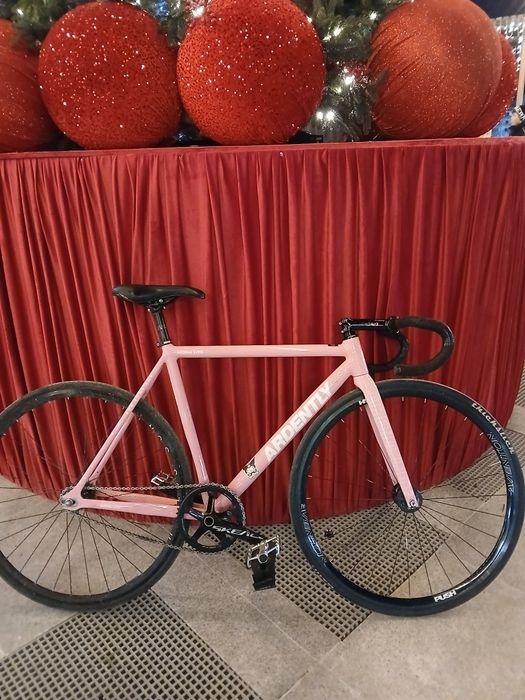 Ардентли арена лайт