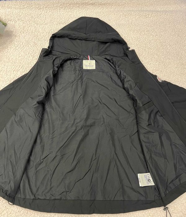 Moncler ветровка