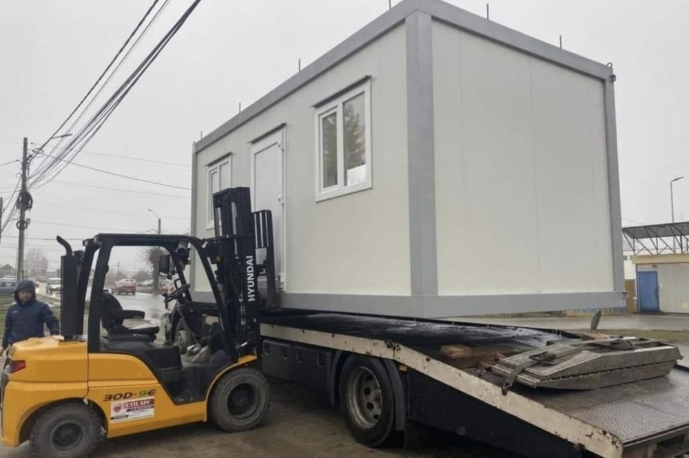 Vand containere modulare container modular la super preț