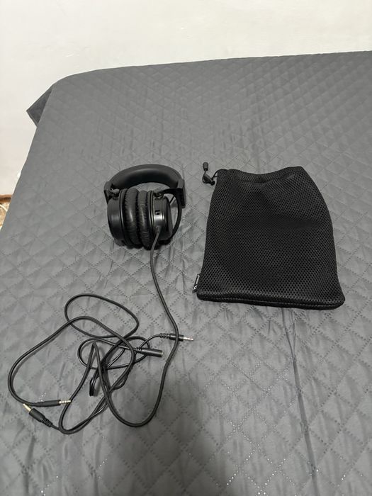 Vand casti gaming Sirius