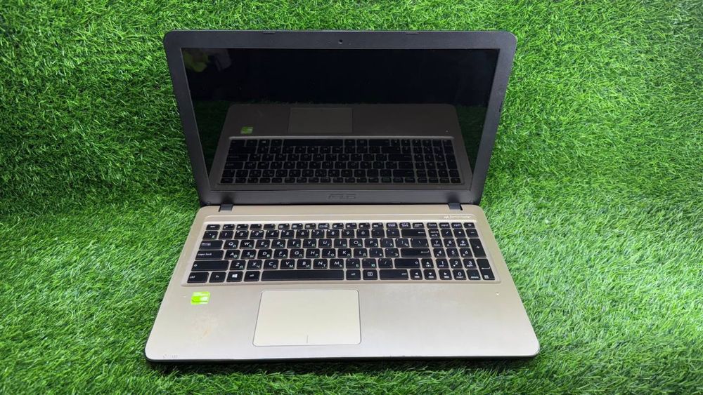 Ноутбук Asus Core i3 / GeForce 920m/ 1Tb / Ломбард Даем Деньги