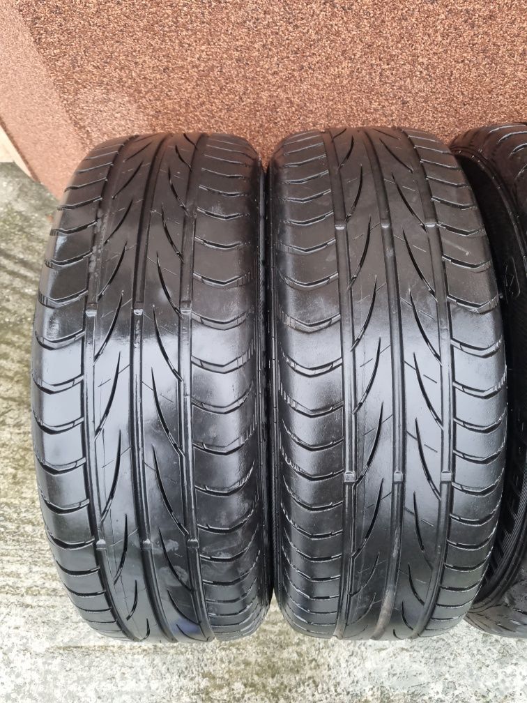 Jante Suzuki R16 5x114,3 cu anvelope vară Semperit 205/60R16