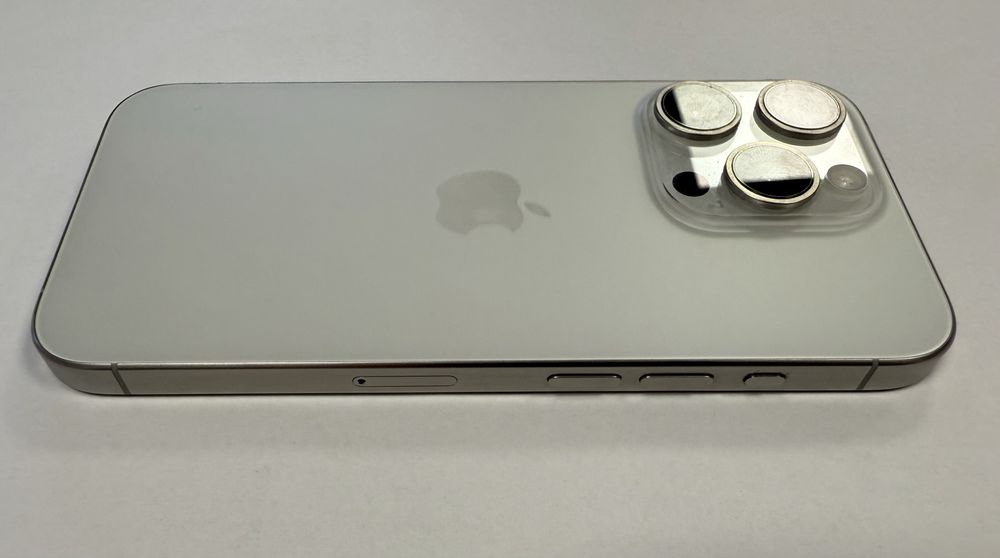 iPhone 15 PRO 256 Gb Alb