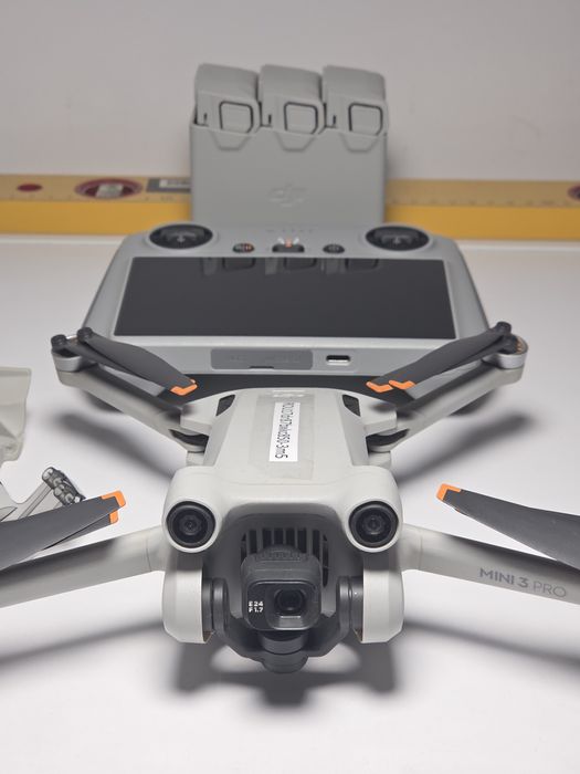 Drona Dji Mavic 3 pro & Mini 3 pro