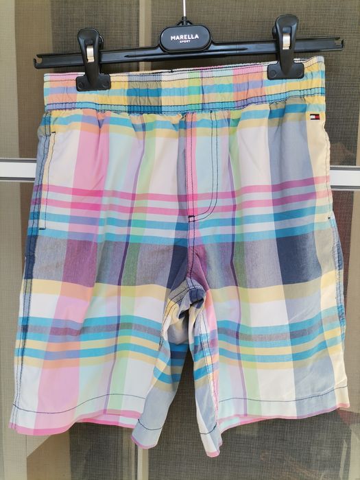 Tommy Hilfiger 10 год.