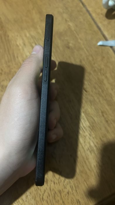 Царапин нету состояние нормальное