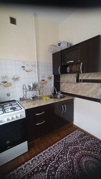 Ibn Sino 2.   1 hona 4 etaj 5 etajliy