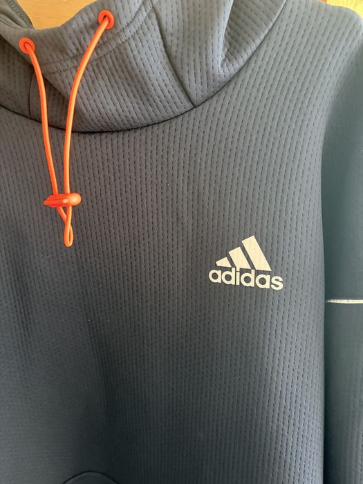 Суитшърт adidas 100% оригинален