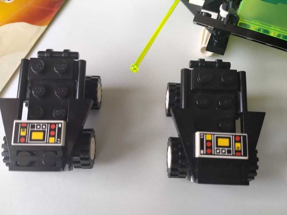 Lego Space Blacktron 6981 Aerial Intruder