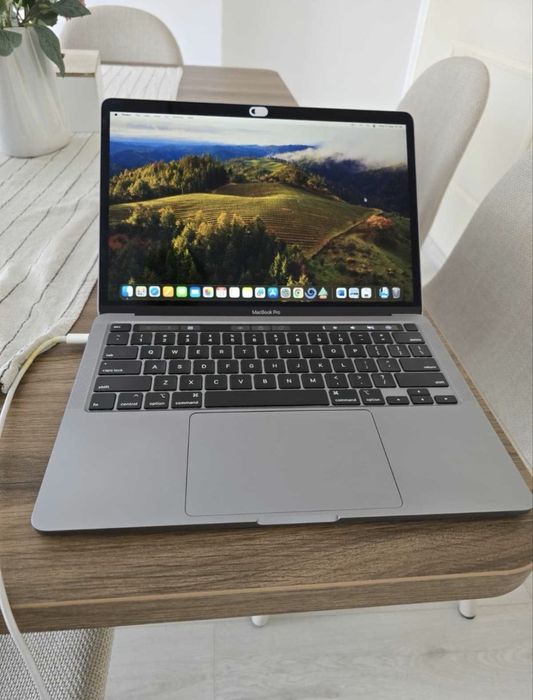 MacBook Pro 2020 13 Inch