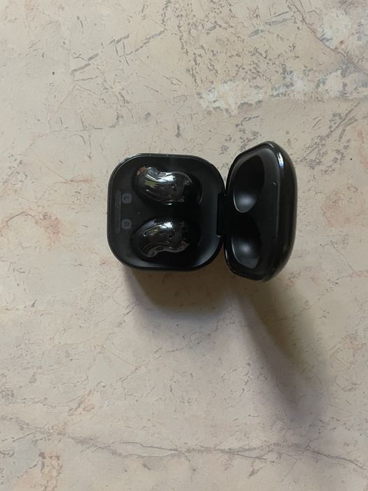 Samsung Galaxy Buds