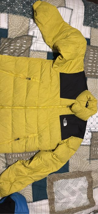 Geacă The North Face galbenă – stare perfectă