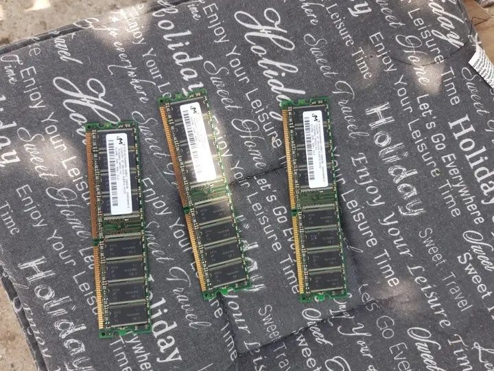 Rami calculator și leptop