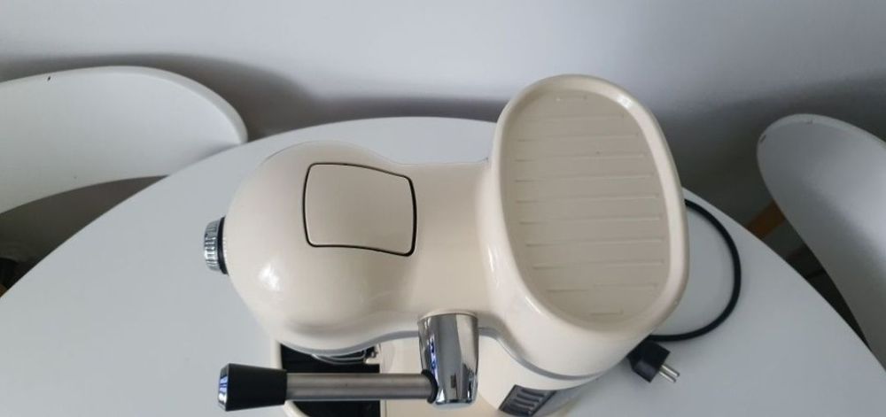 Espressor Nespresso Kitchenaid Artisan