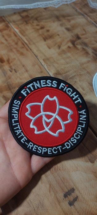 Broderie,personalizare, patch-uri (velcro)