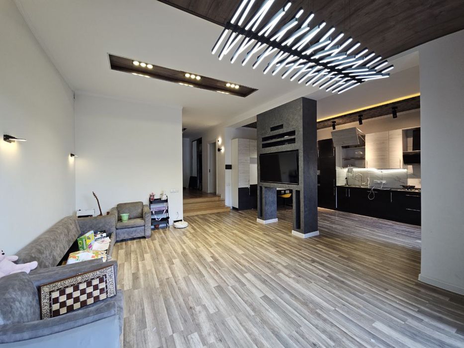 Продается дом 2,8 сотки Мирзо Улугбек Циолковская строили для себя