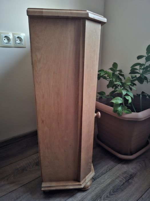 Масивен шкаф дъб