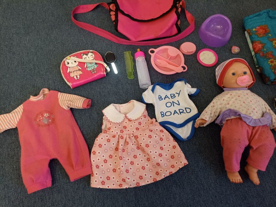 Количка за кукли с бебе и аксесоари