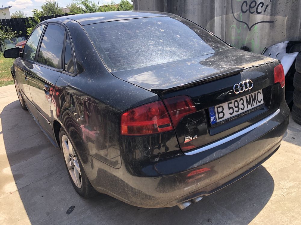Capota motor Audi A4 B7 B6 trager 1.9 tdi avf bke plansa bord far stop