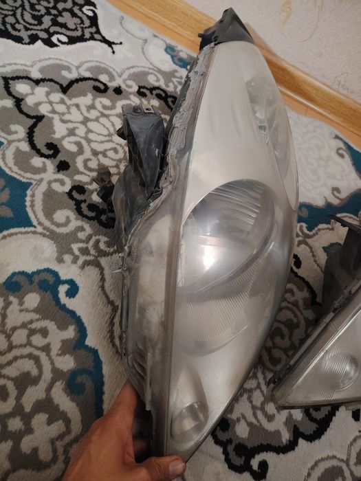 Spark uchun old faralari, bar