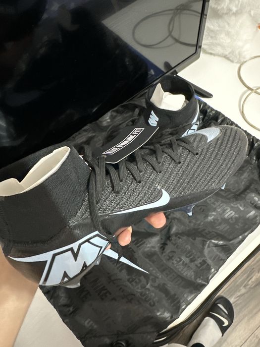 Vand ghete de fotbal