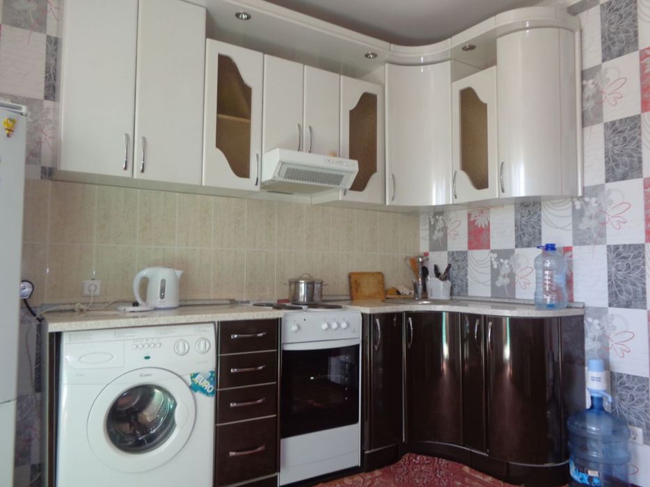 3 ком Ком., Новострой, обл ГАИ, маг Шолпан, 210++