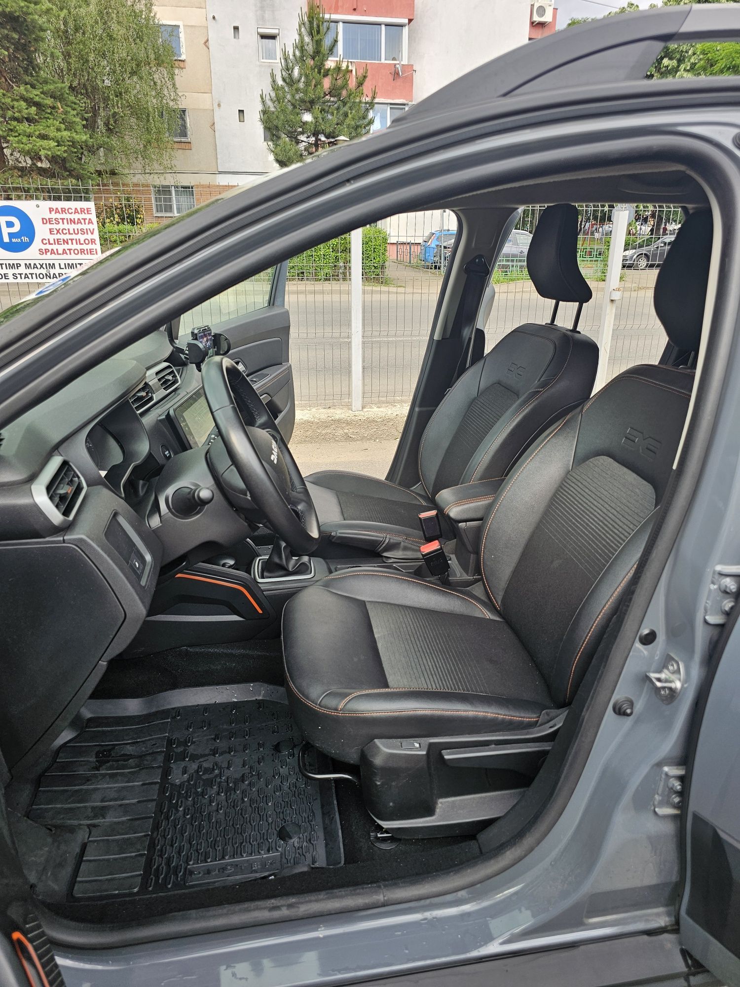 Dacia Duster Extreme 2023 – 1.3 TCe 150 CP – 4x4