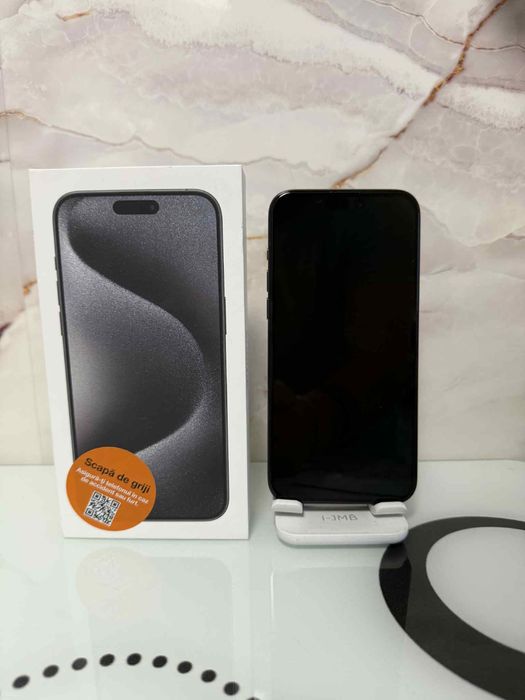 Iphone 15 pro max  plus air pods 3