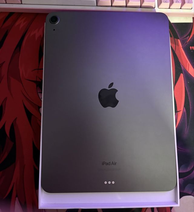 iPad Air 5 (2022) — 256 ГБ