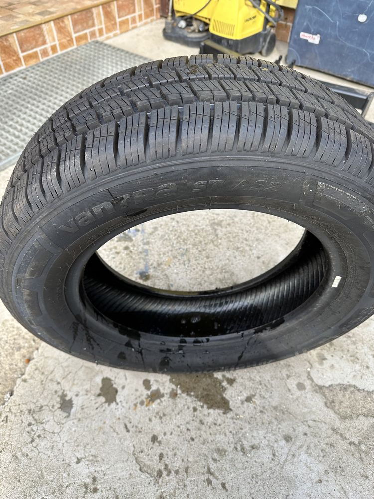 Caucicuri 195/65/16 c Hankook