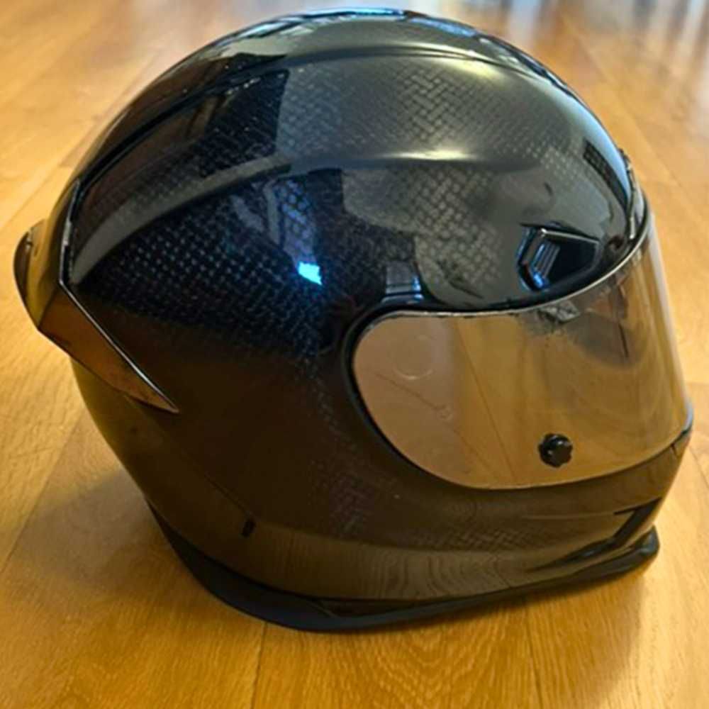 Каска ICON Airframe Pro™ Carbon 4Tress BLACK/GOLD - XXL