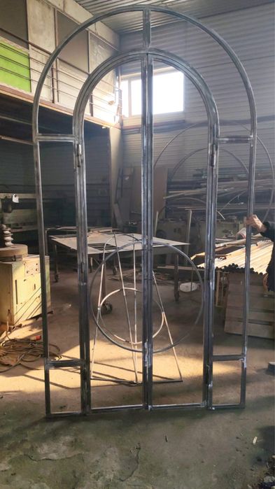 Металлическая дверь на заказ металлоконструкция для двери