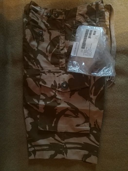 Pantaloni camo scurti noi padure si desert NOI! XL, L  M