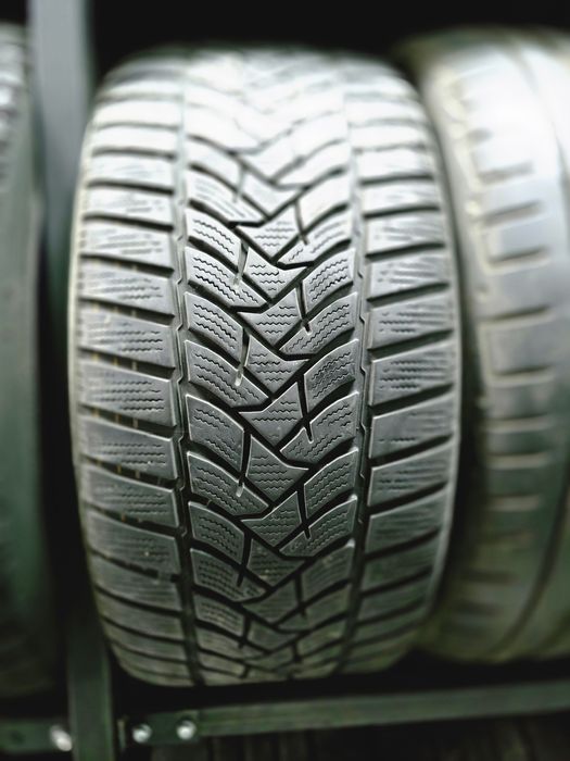 2x 225/40/18 M+S DUNLOP Stare excelentă