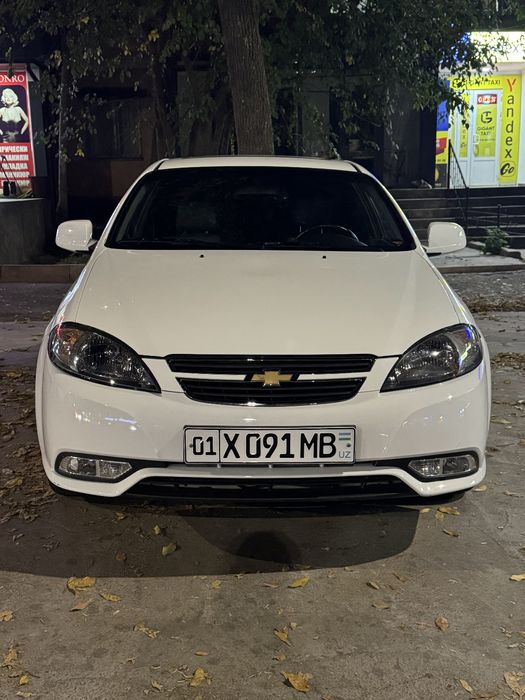Jentra 3 pazitsa avtomat 11700$ narxi