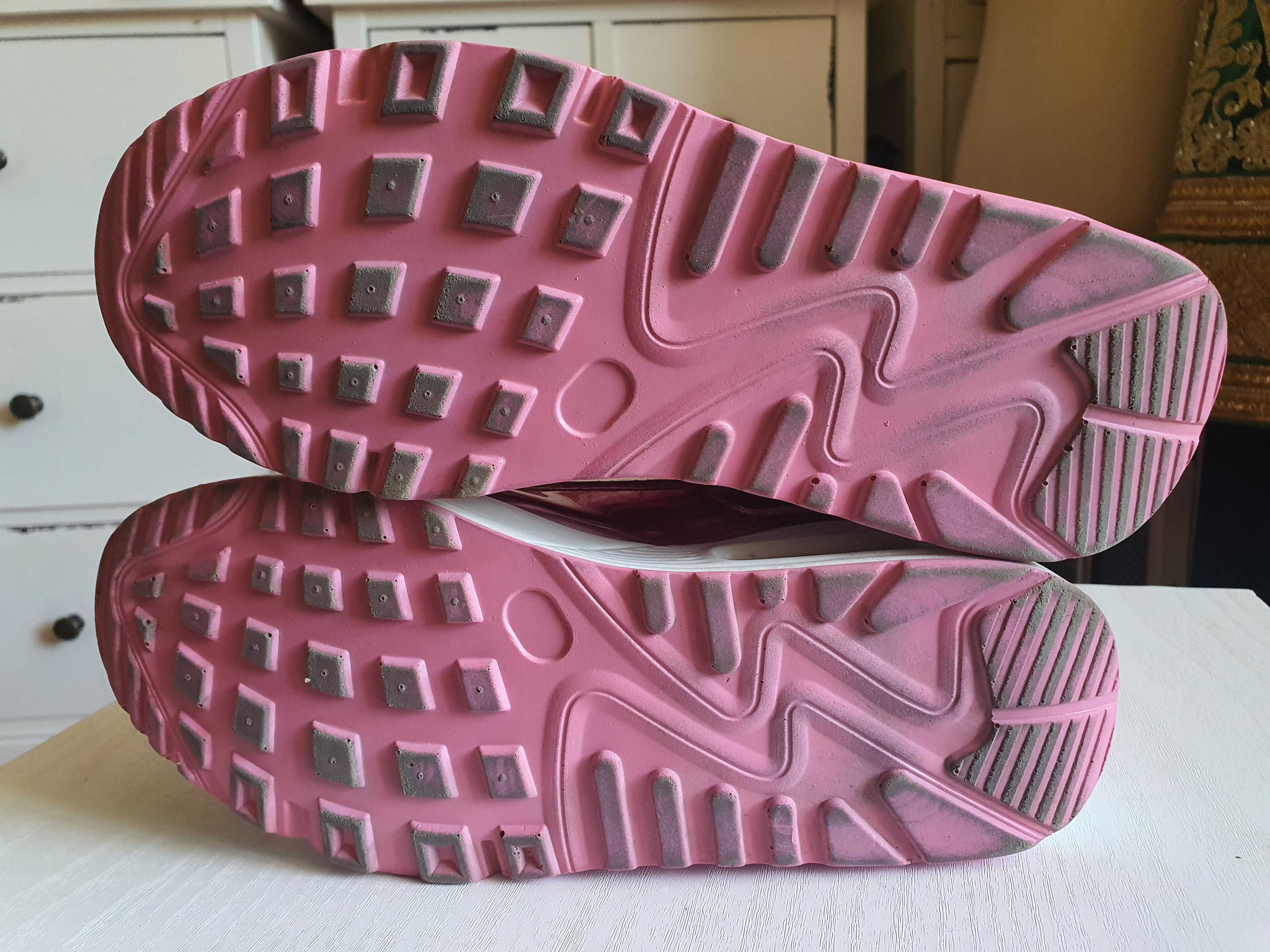 Adidasi casual de culoare roz marimea 36